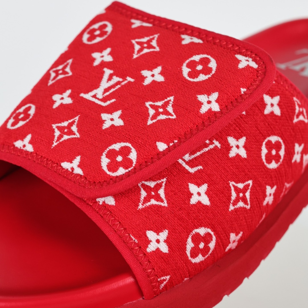 Louis Vuitton Oasis 经典系列2024最新经典款拖鞋款式牛仔布 Lv拖鞋红植绒