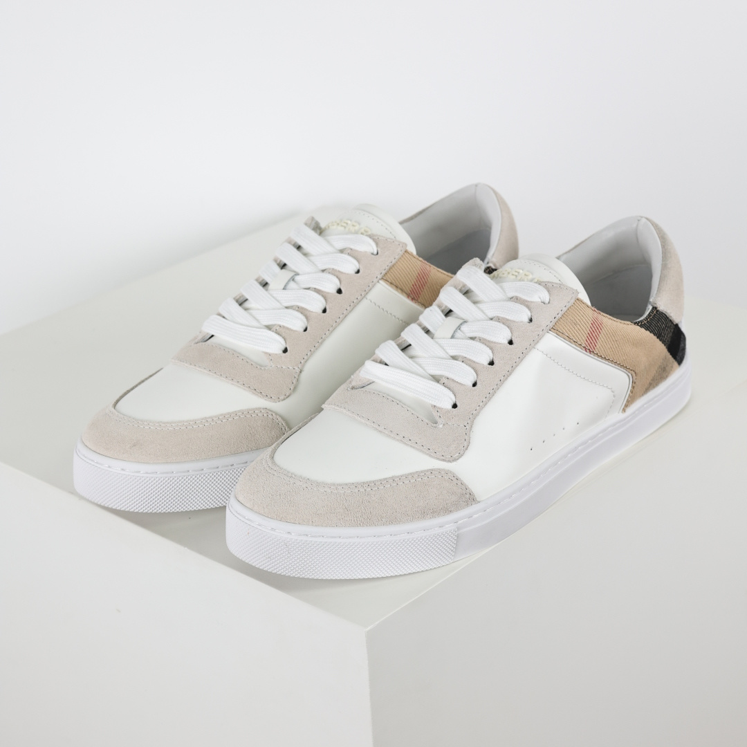 500 X1 东莞纯原 原版开发 顶级版本 巴宝莉经典款小白鞋 巴宝莉板鞋 白色-Chinese UA Cheap High Quatity Brand Clothes Bags handbags Sneakers wholesale wholesaler seller from China Factory suppliers Fashion Clothing Shoes best Quality Beautiful Price 500 X1 东莞纯原 原版开发 顶级版本 巴宝莉经典款小白鞋 巴宝莉板鞋 白色