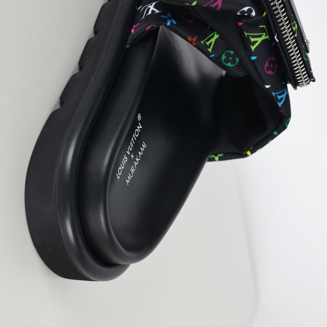 Louis Vuitton 2024专柜 春夏新款 最高限定专柜上新 LV情侣厚底魔术贴拖鞋明星同款