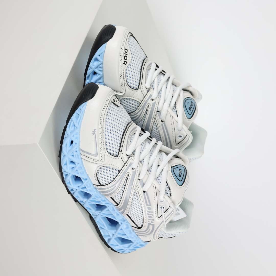 Dior x Kaws迪奥 联名款B35胶囊系列 镂空