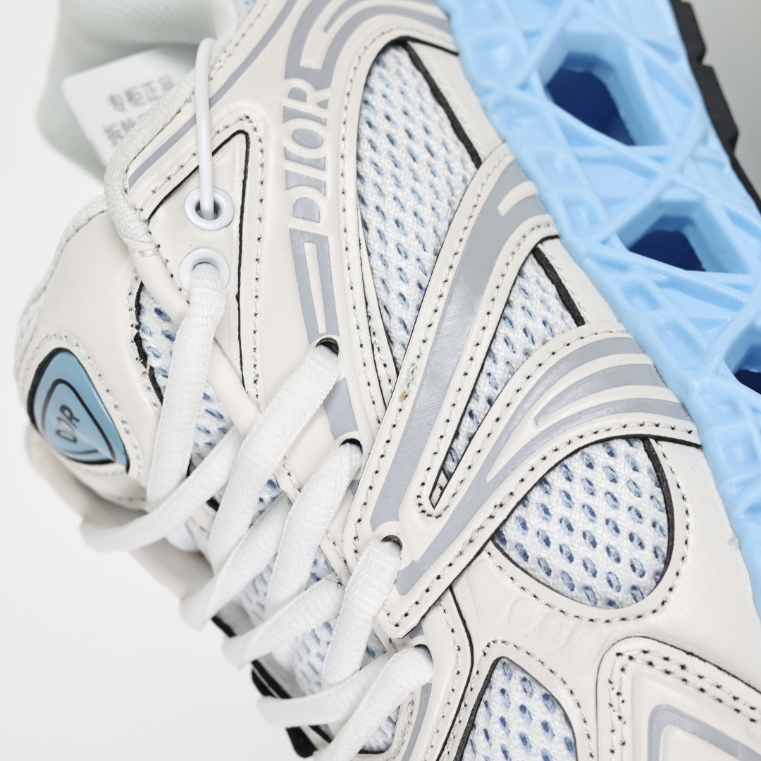 Dior x Kaws迪奥 联名款B35胶囊系列 镂空