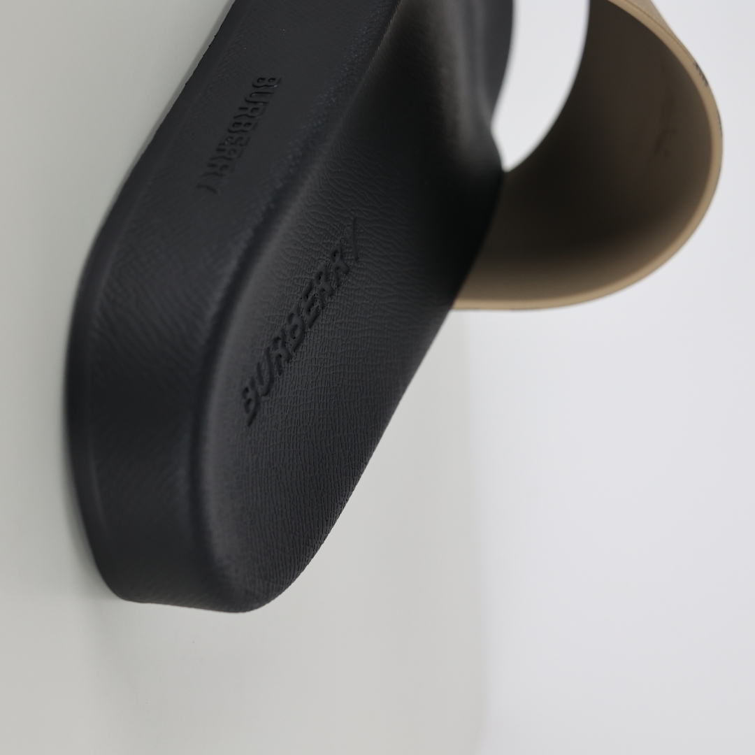 X1 东莞纯原 原版一比一开发 今年颜值最高的一款拖鞋