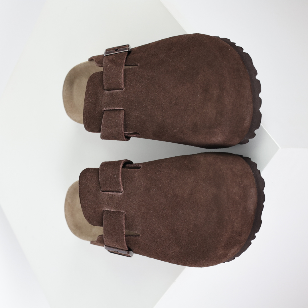 勃肯拖棕色 Birkenstock 勃肯全包系列 勃肯伦敦系列低帮牛皮绒面革平底复古软木休闲鞋-莆田鞋,莆田鞋货源,高仿鞋,高仿鞋货源,安福档口,莆田高仿鞋,莆田鞋批发,高仿鞋批发,莆田高仿运动鞋,高仿运动鞋,莆田运动鞋 勃肯拖棕色 Birkenstock 勃肯全包系列 勃肯伦敦系列低帮牛皮绒面革平底复古软木休闲鞋