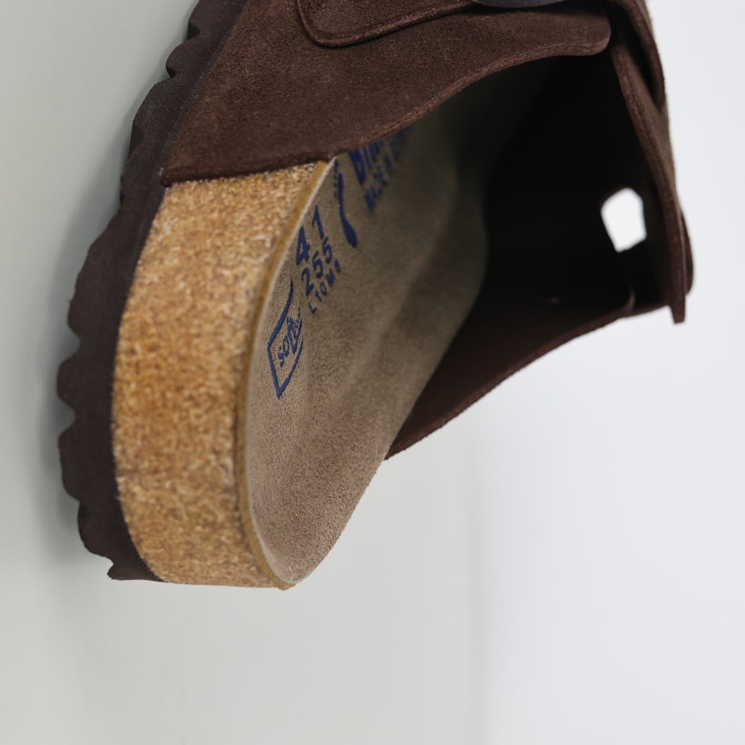 勃肯拖棕色 Birkenstock 勃肯全包系列 勃肯伦敦系列低帮牛皮绒面革平底复古软木休闲鞋-莆田鞋,莆田鞋货源,高仿鞋,高仿鞋货源,安福档口,莆田高仿鞋,莆田鞋批发,高仿鞋批发,莆田高仿运动鞋,高仿运动鞋,莆田运动鞋 勃肯拖棕色 Birkenstock 勃肯全包系列 勃肯伦敦系列低帮牛皮绒面革平底复古软木休闲鞋