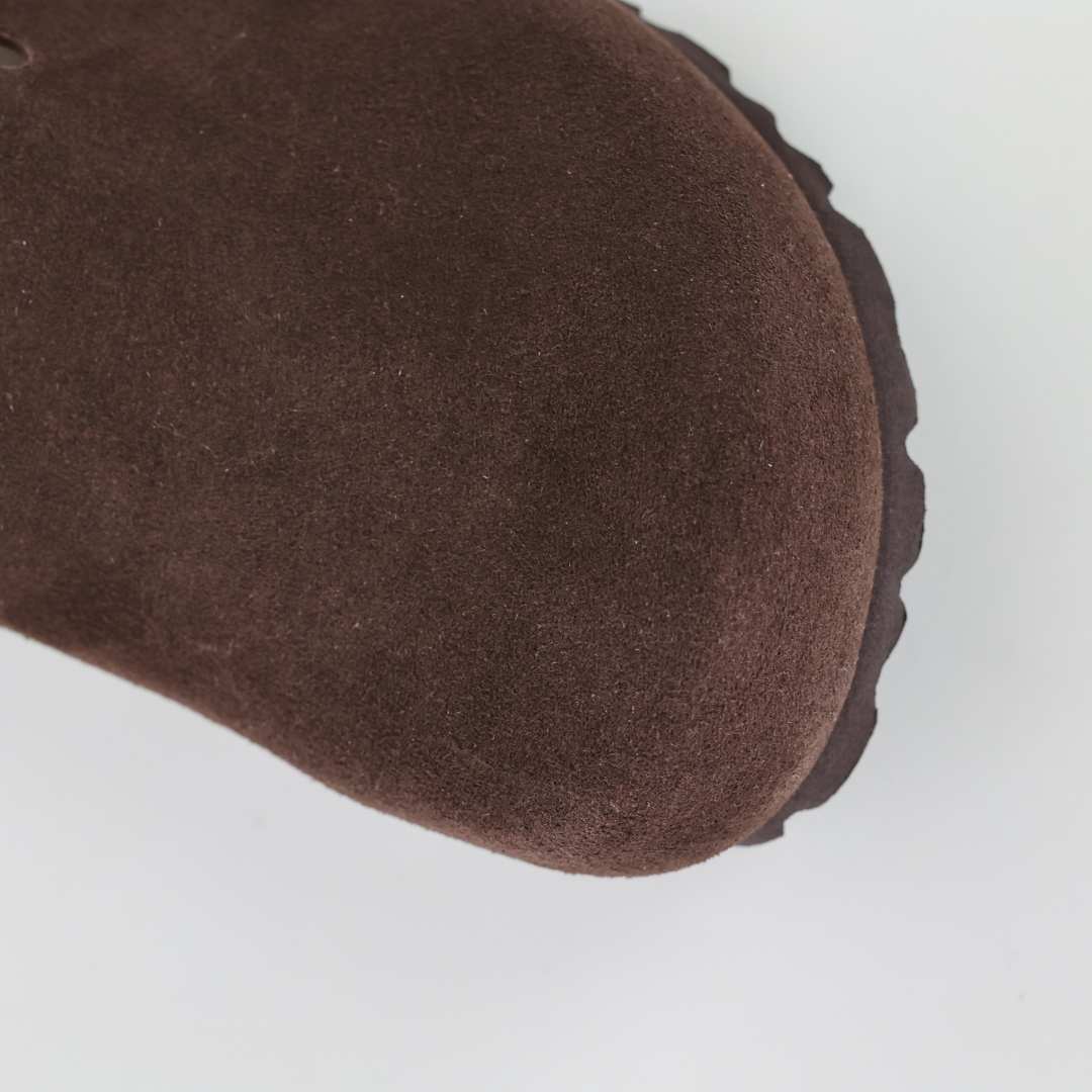 勃肯拖棕色 Birkenstock 勃肯全包系列 勃肯伦敦系列低帮牛皮绒面革平底复古软木休闲鞋-莆田鞋,莆田鞋货源,高仿鞋,高仿鞋货源,安福档口,莆田高仿鞋,莆田鞋批发,高仿鞋批发,莆田高仿运动鞋,高仿运动鞋,莆田运动鞋 勃肯拖棕色 Birkenstock 勃肯全包系列 勃肯伦敦系列低帮牛皮绒面革平底复古软木休闲鞋