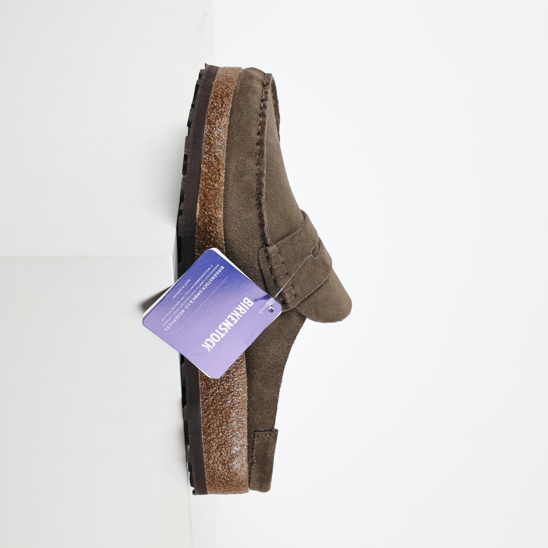 勃肯 Birkenstock 优雅老钱风 乐福拖 勃肯Birkenstock 勃肯-莆田鞋,莆田鞋货源,高仿鞋,高仿鞋货源,安福档口,莆田高仿鞋,莆田鞋批发,高仿鞋批发,莆田高仿运动鞋,高仿运动鞋,莆田运动鞋 勃肯 Birkenstock 优雅老钱风 乐福拖 勃肯Birkenstock 勃肯