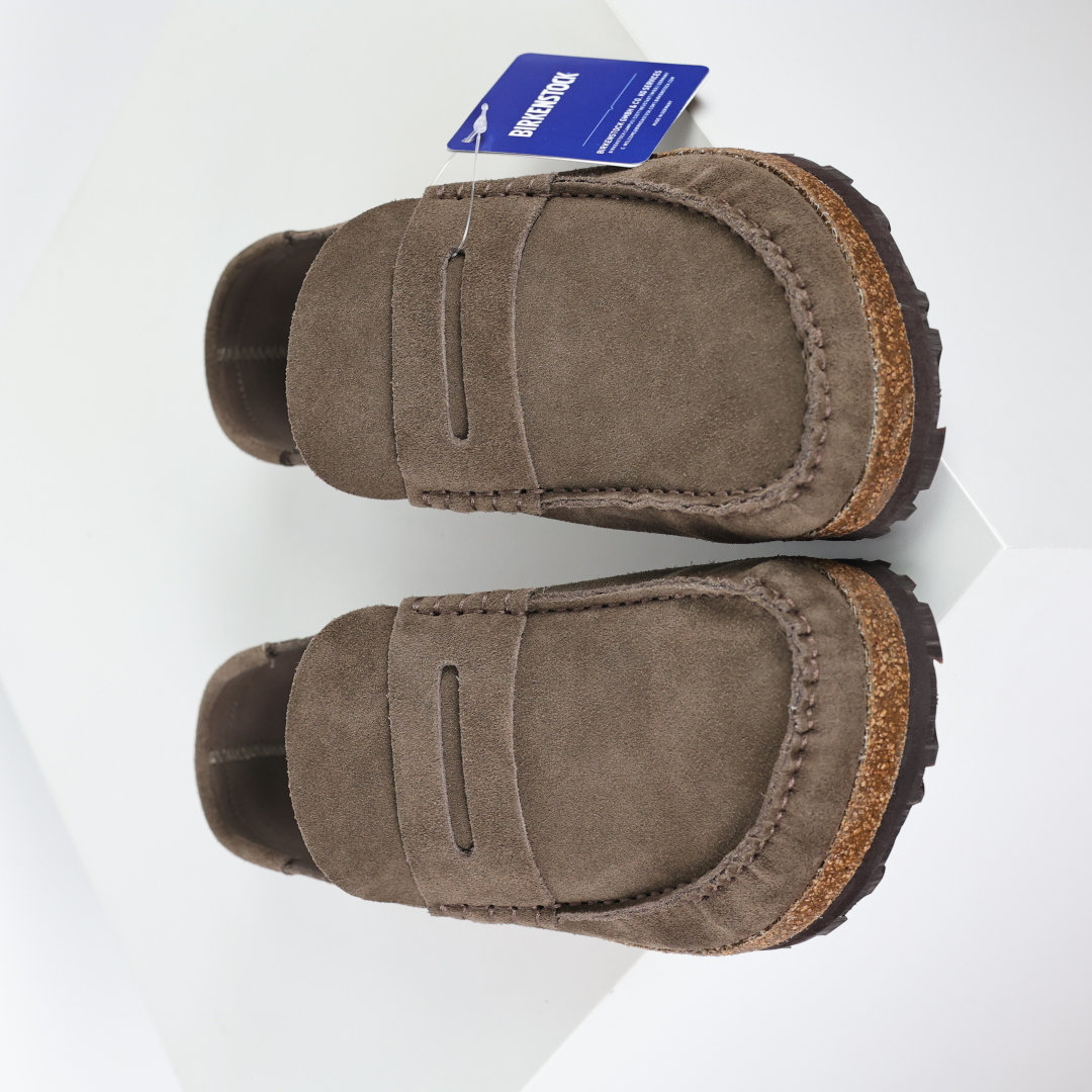 勃肯 Birkenstock 优雅老钱风 乐福拖 勃肯Birkenstock 勃肯-莆田鞋,莆田鞋货源,高仿鞋,高仿鞋货源,安福档口,莆田高仿鞋,莆田鞋批发,高仿鞋批发,莆田高仿运动鞋,高仿运动鞋,莆田运动鞋 勃肯 Birkenstock 优雅老钱风 乐福拖 勃肯Birkenstock 勃肯