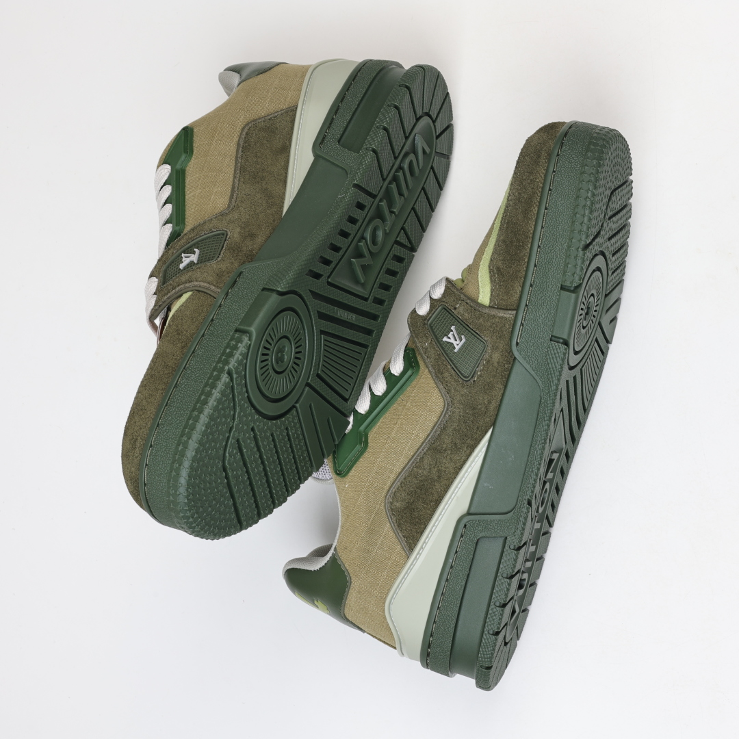 
Lw8 Louis Vuitton Trainer 滑板鞋
实力大厂出品 平台专供 成熟的做工稳定的品
