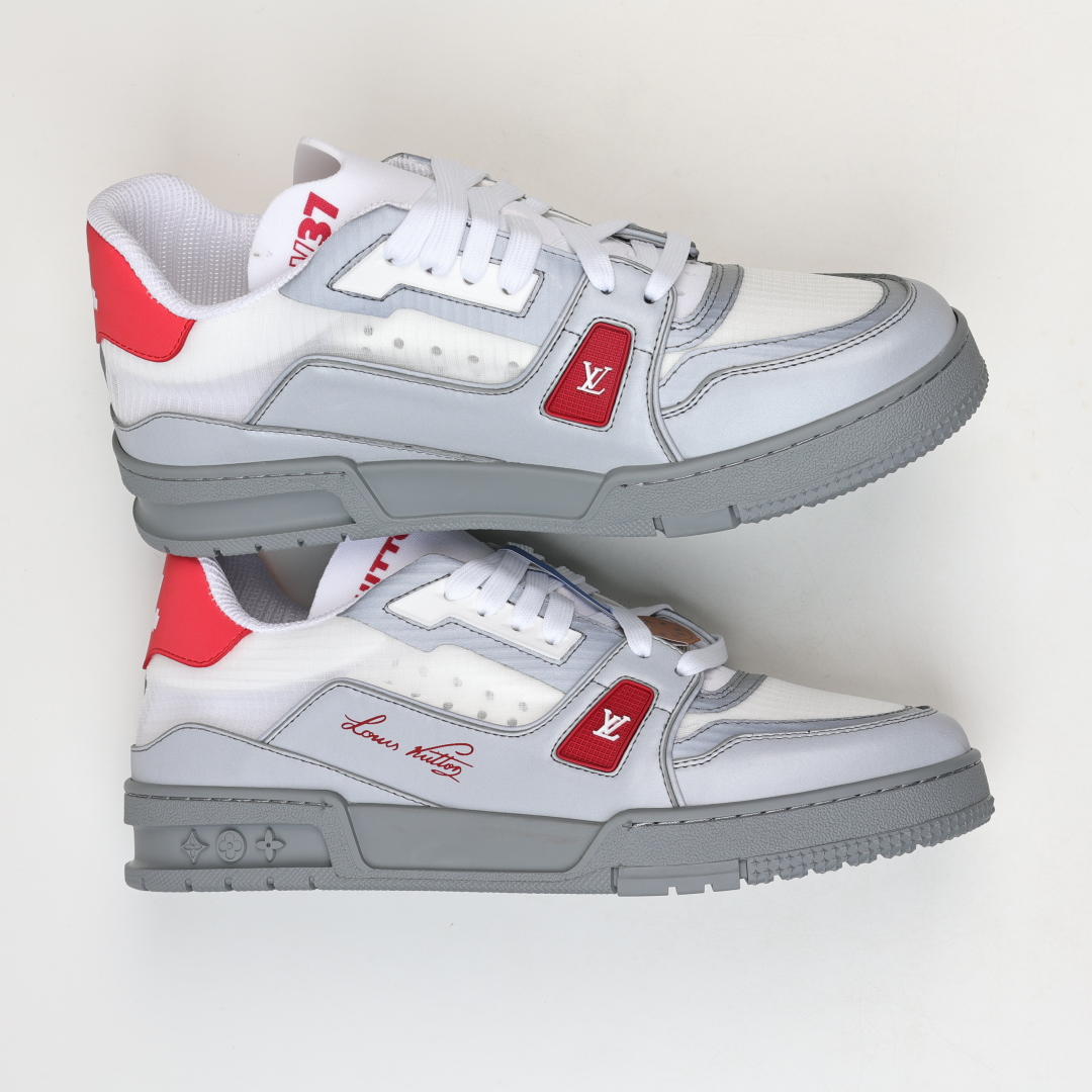 
Lw8 Louis Vuitton Trainer 滑板鞋
实力大厂出品 平台专供 成熟的做工稳定的品