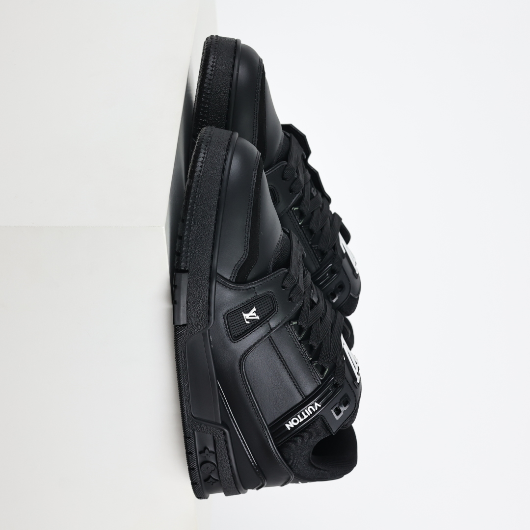 500 X1 东莞纯原 210个配色 市售顶级版本 驴家 LV x Ni联名 Trainer
