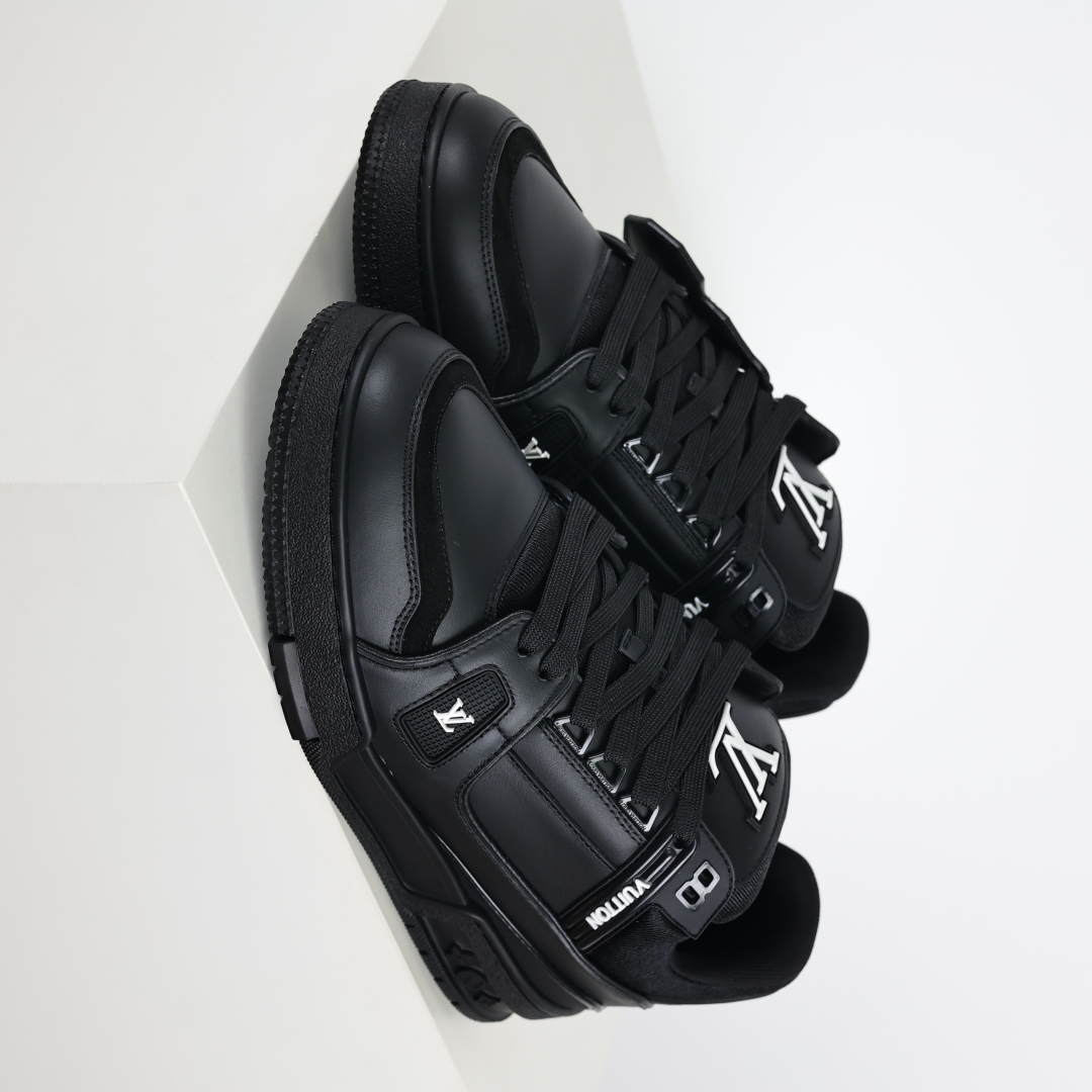 500 X1 东莞纯原 210个配色 市售顶级版本 驴家 LV x Ni联名 Trainer