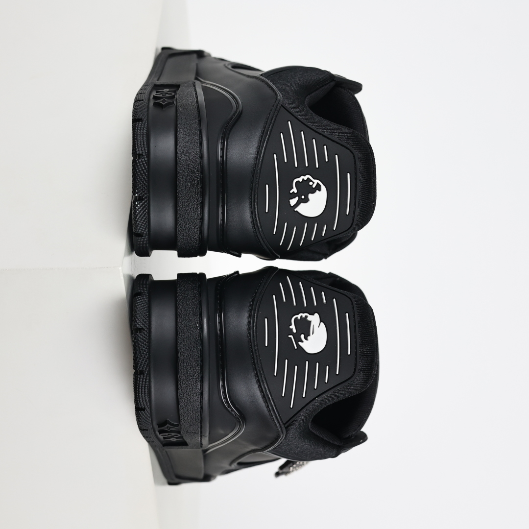 500 X1 东莞纯原 210个配色 市售顶级版本 驴家 LV x Ni联名 Trainer