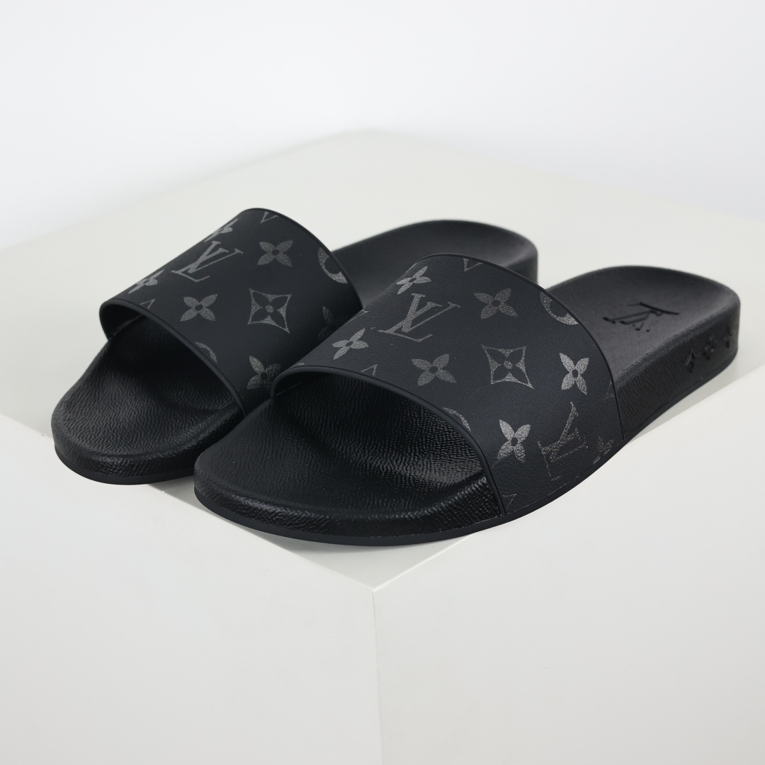 220 经典压花系列传承Trainer设计 今年绝比小爆款系列 高端零售可主推款