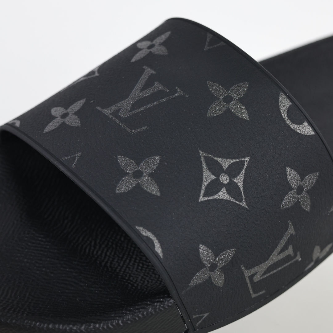 220 经典压花系列传承Trainer设计 今年绝比小爆款系列 高端零售可主推款