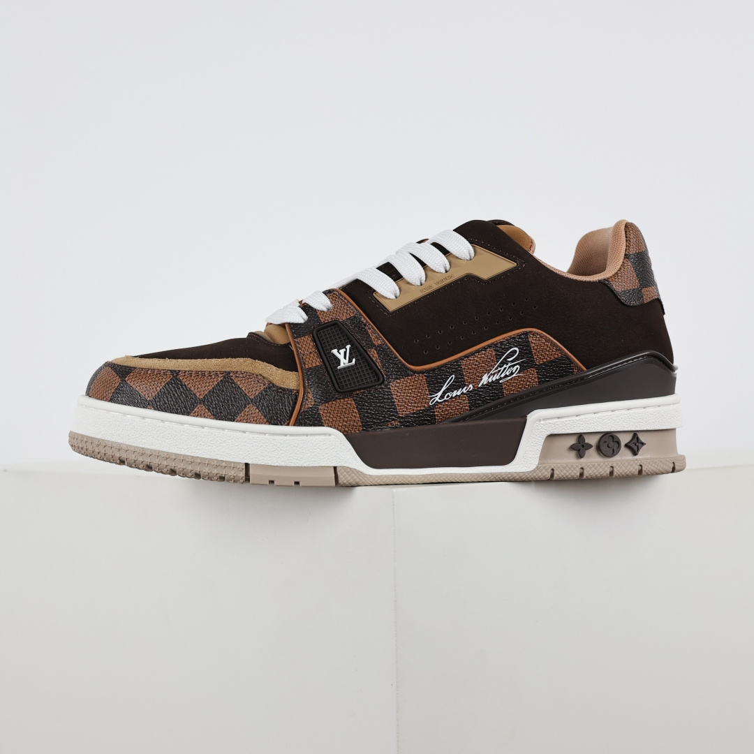 460 Louis Vuitton Trainer 滑板鞋 新款配色
