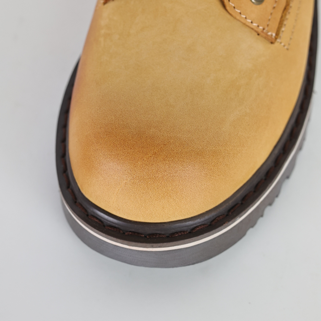 290 CAT WP系列 休闲城市机能耐磨高帮户外靴 男款棕黄色