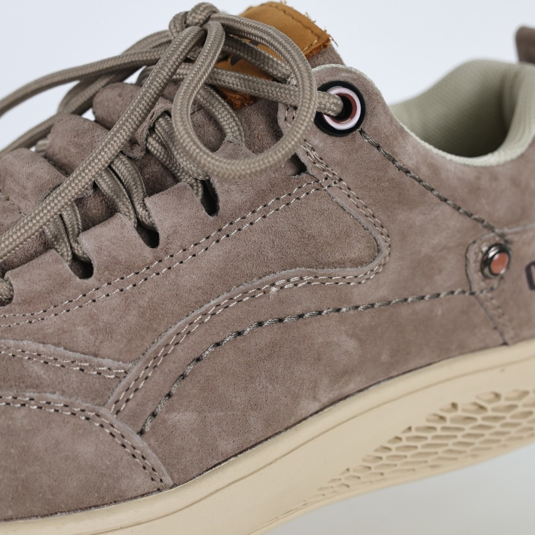 250 CAT 反毛皮 时尚百搭舒适 低帮 户外功能鞋-Chinese UA Cheap High Quatity Brand Clothes Bags handbags Sneakers wholesale wholesaler seller from China Factory suppliers Fashion Clothing Shoes best Quality Beautiful Price 250 CAT 反毛皮 时尚百搭舒适 低帮 户外功能鞋