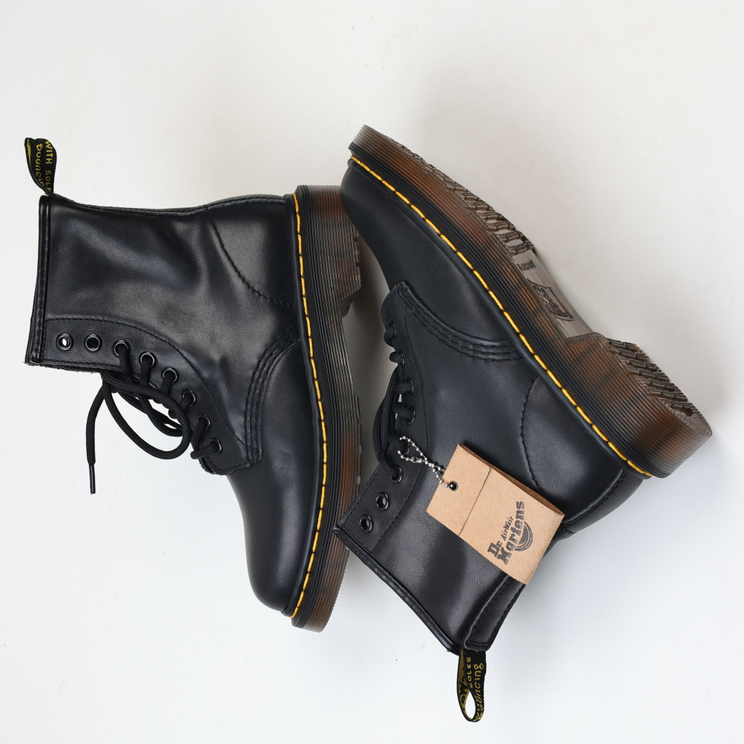 Dr.martens 马丁靴 1460系列 代工厂正品订单 八孔高帮软皮公司规格 原材生产 与国内各大网