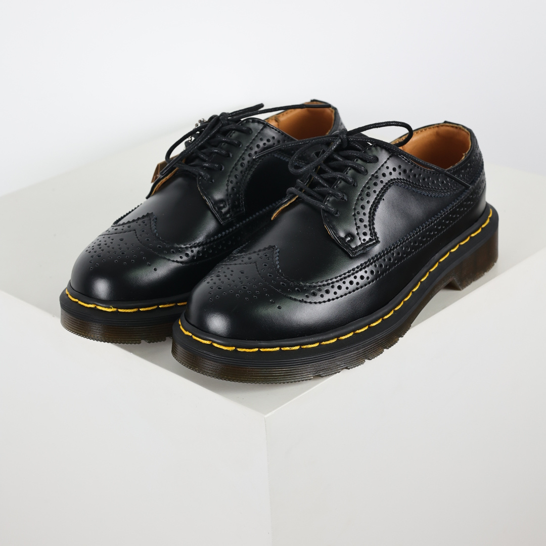 210 Dr.martens 马丁靴 3989 低帮三孔布洛克系列 三孔低帮-Chinese UA Cheap High Quatity Brand Clothes Bags handbags Sneakers wholesale wholesaler seller from China Factory suppliers Fashion Clothing Shoes best Quality Beautiful Price 210 Dr.martens 马丁靴 3989 低帮三孔布洛克系列 三孔低帮