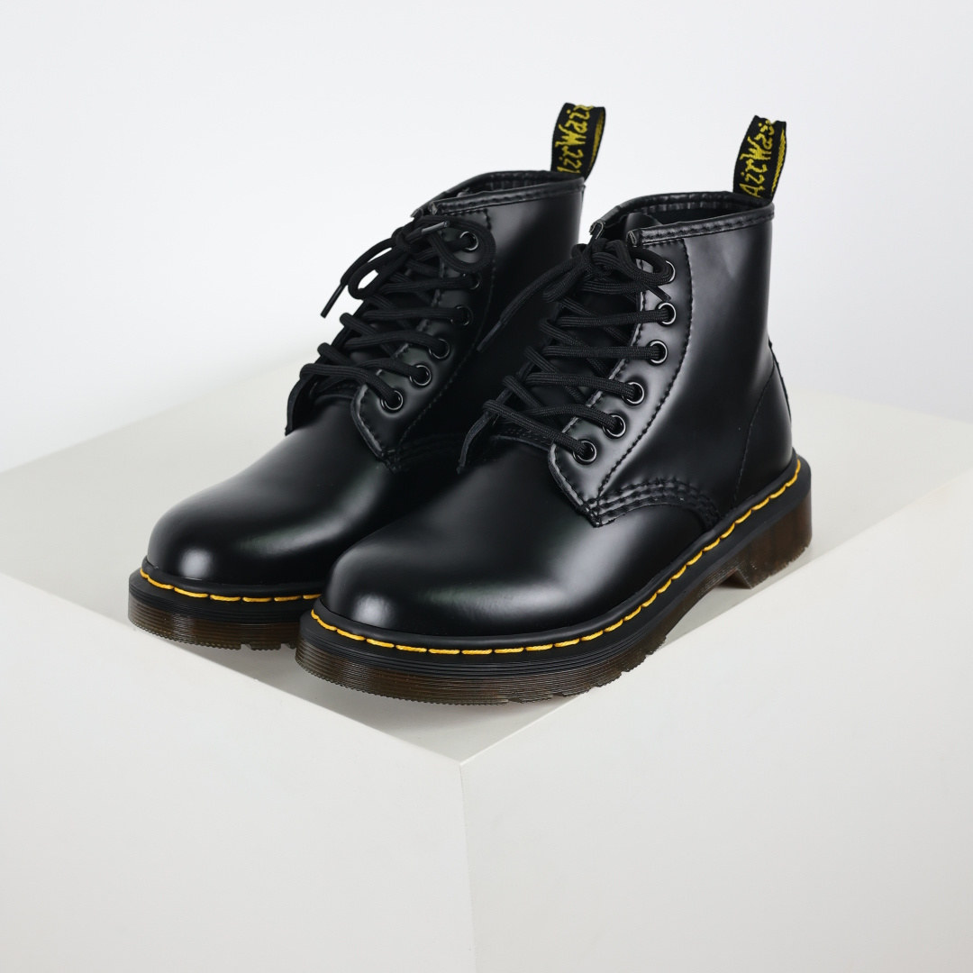200 Dr.martens 马丁靴 1460系列 代 六孔高帮 硬皮