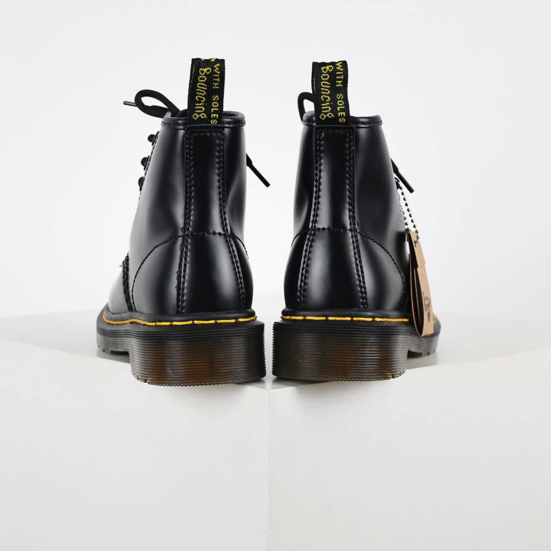 200 Dr.martens 马丁靴 1460系列 代 六孔高帮 硬皮