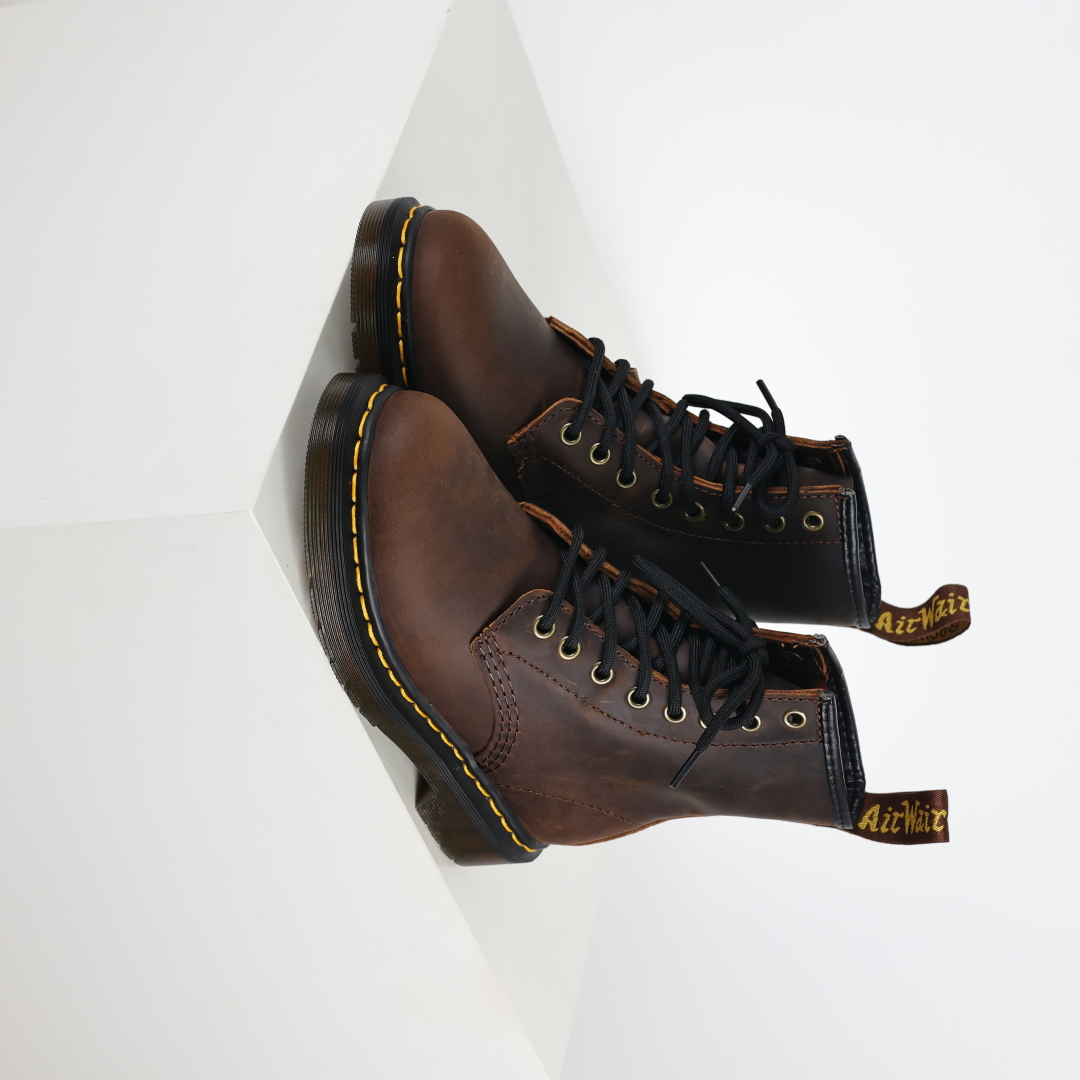 Dr.martens 马丁靴 1460系列 疯马皮棕色代工厂正品订单 八孔高帮公司规格 原材生产 与国内