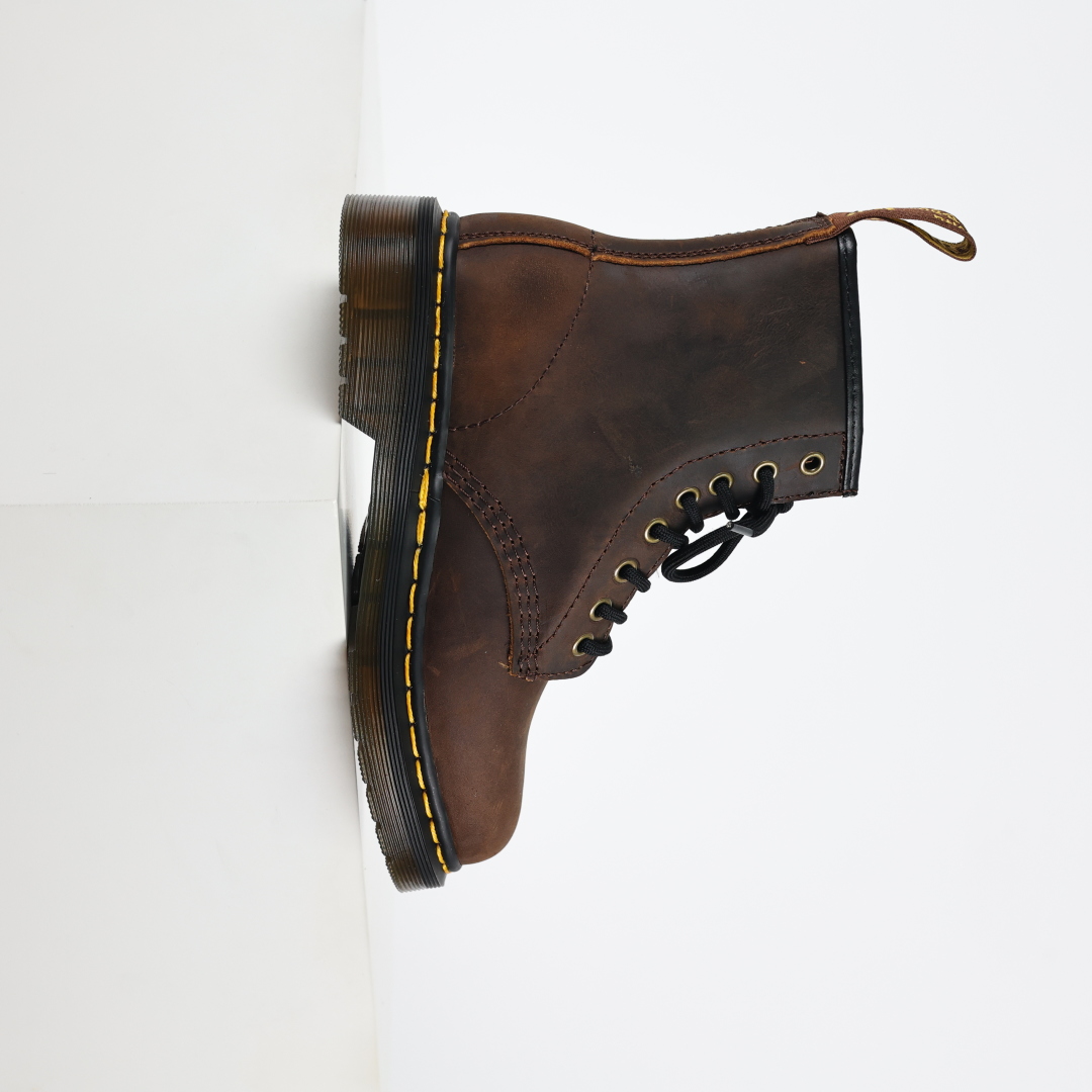 Dr.martens 马丁靴 1460系列 疯马皮棕色代工厂正品订单 八孔高帮公司规格 原材生产 与国内