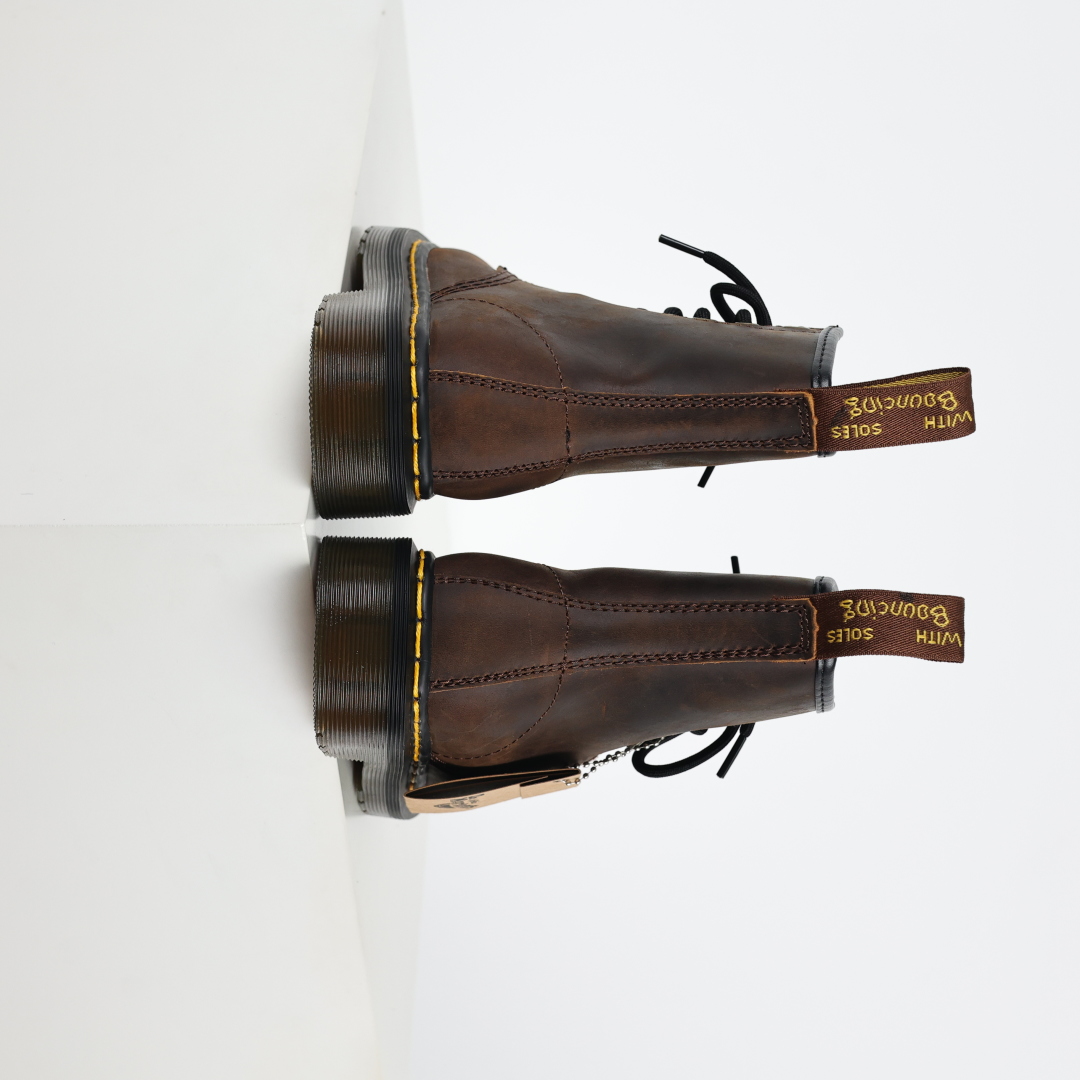 Dr.martens 马丁靴 1460系列 疯马皮棕色代工厂正品订单 八孔高帮公司规格 原材生产 与国内