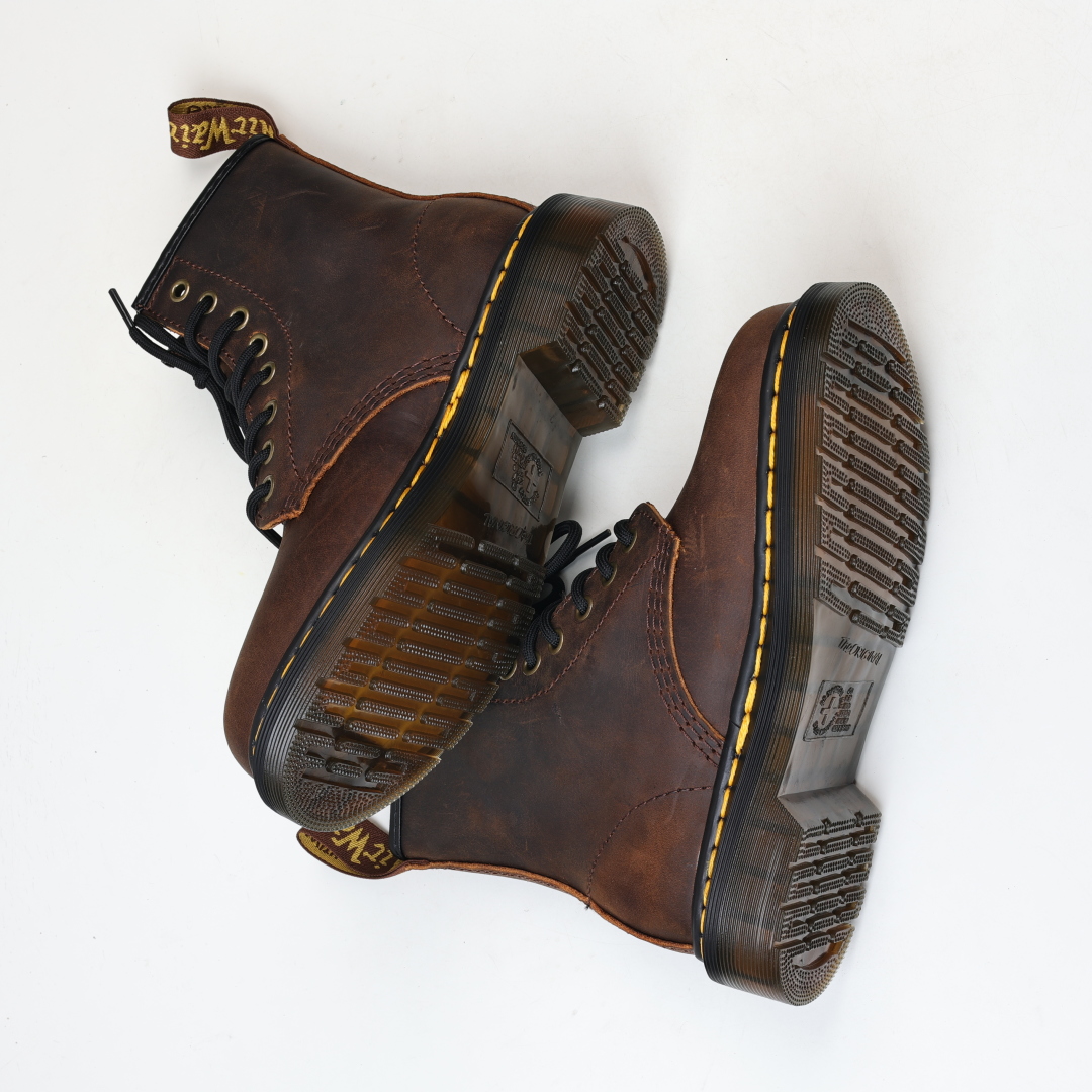 Dr.martens 马丁靴 1460系列 疯马皮棕色代工厂正品订单 八孔高帮公司规格 原材生产 与国内