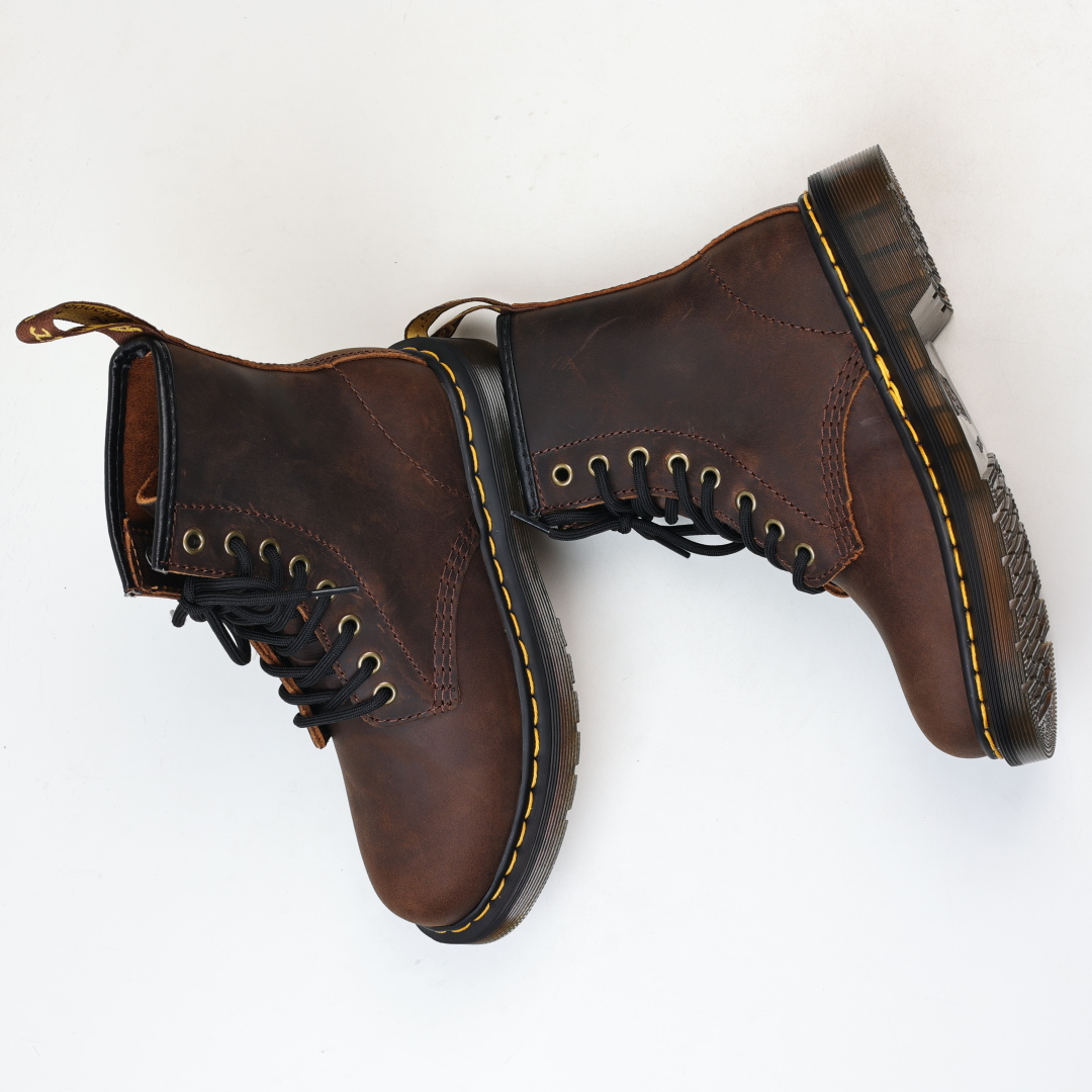 Dr.martens 马丁靴 1460系列 疯马皮棕色代工厂正品订单 八孔高帮公司规格 原材生产 与国内