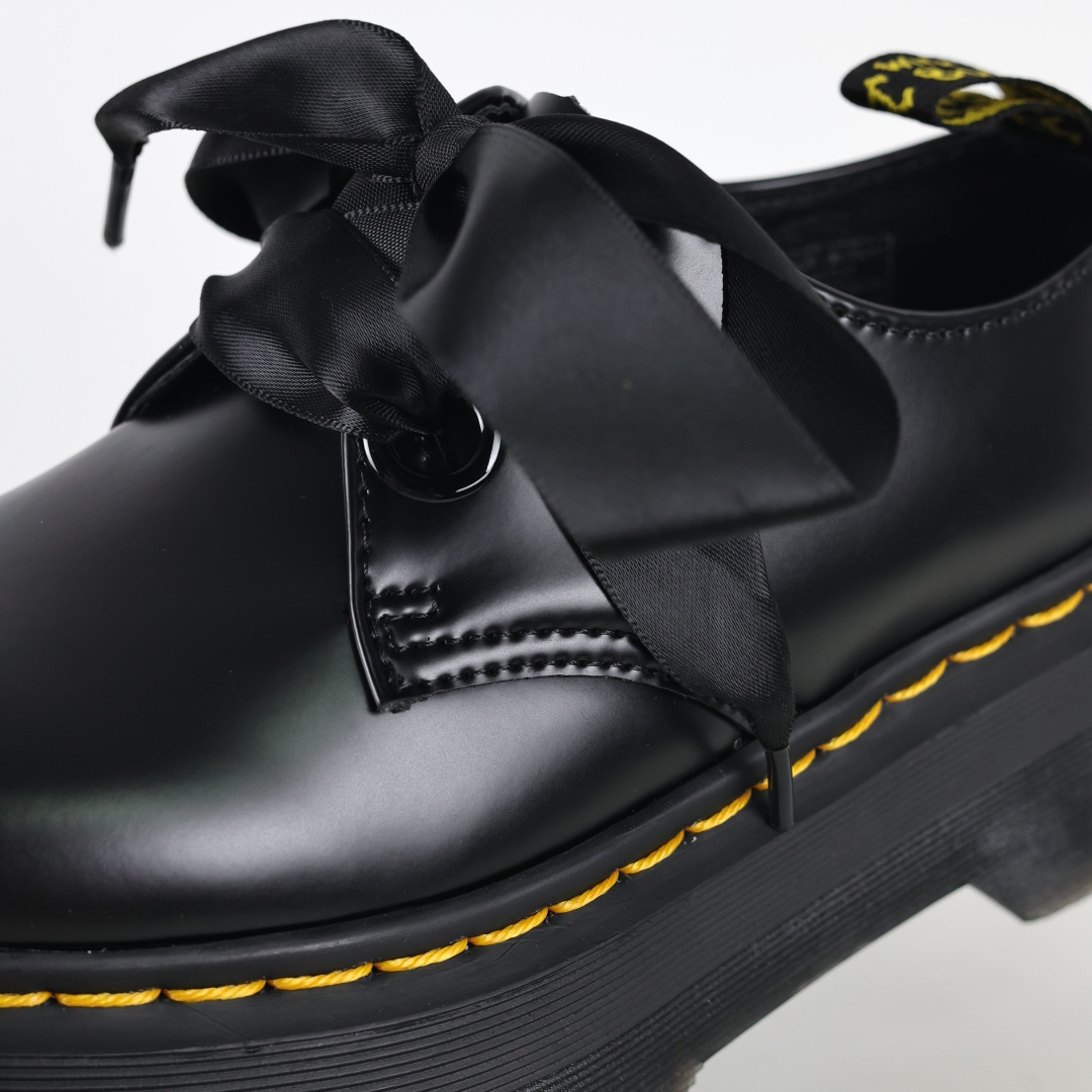 210 Dr.martens 马丁大夫 1461 松糕厚底全机车走线-Chinese UA Cheap High Quatity Brand Clothes Bags handbags Sneakers wholesale wholesaler seller from China Factory suppliers Fashion Clothing Shoes best Quality Beautiful Price 210 Dr.martens 马丁大夫 1461 松糕厚底全机车走线