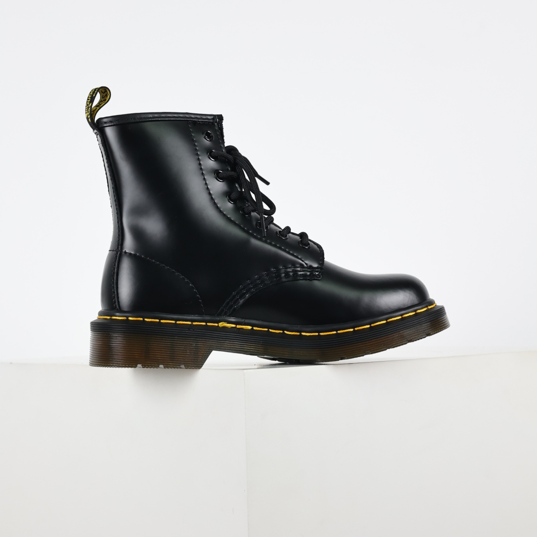 210 Dr.martens 马丁靴 1460系列 八孔高帮硬皮