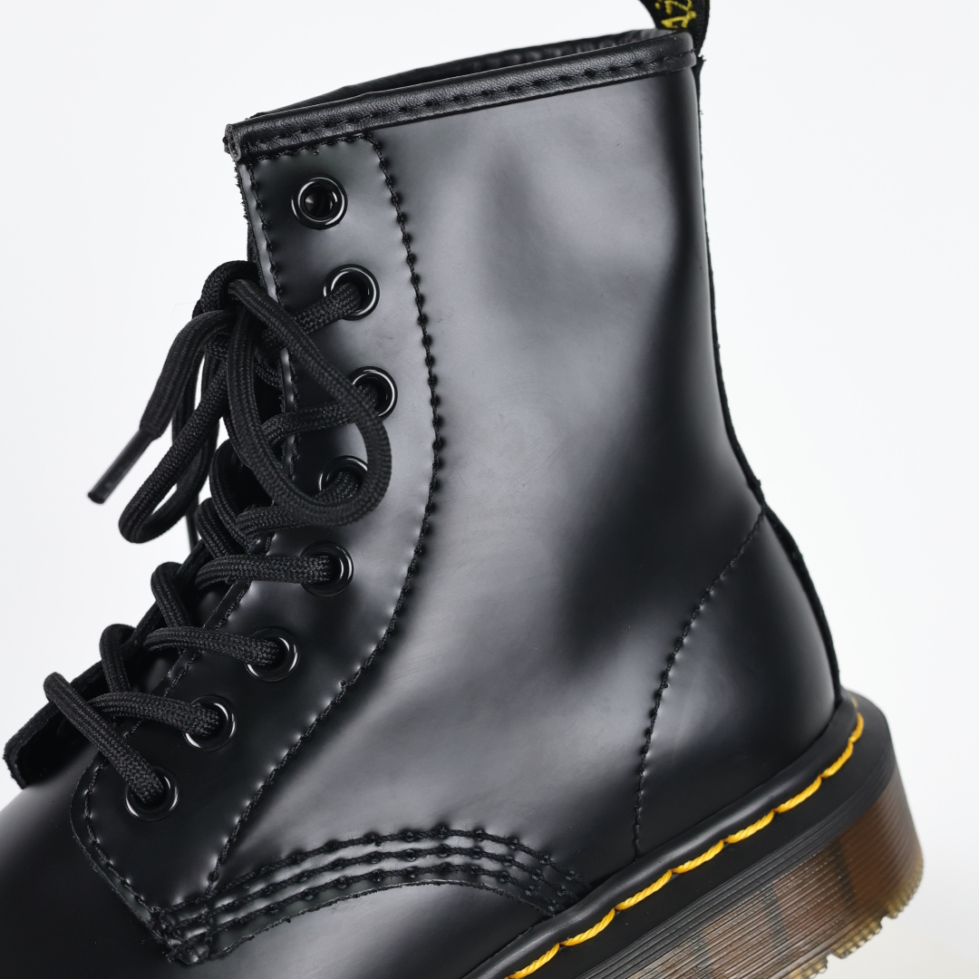 210 Dr.martens 马丁靴 1460系列 八孔高帮硬皮