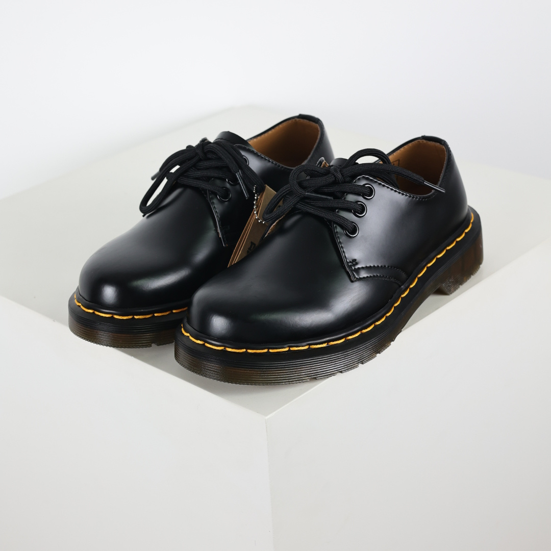 200 网红经典英伦风上线人手必备Dr.martens 独家首发 马丁靴1461 低帮