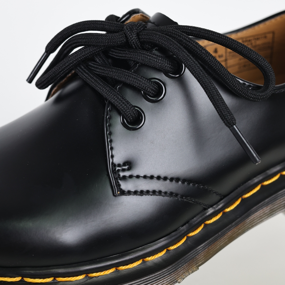 200 网红经典英伦风上线人手必备Dr.martens 独家首发 马丁靴1461 低帮
