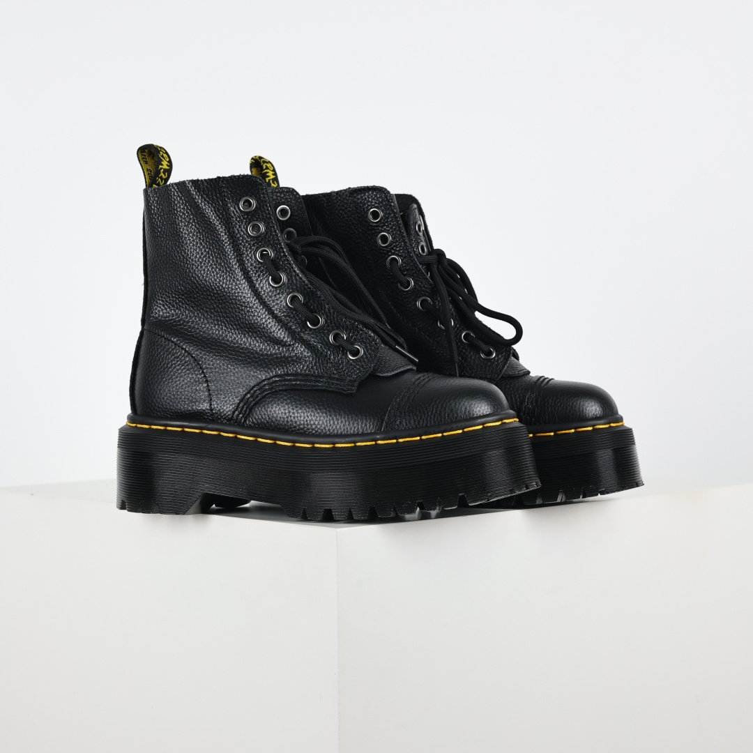 240 Dr.martens 马丁医生 1460系列8孔 荔枝皮松糕中拉链