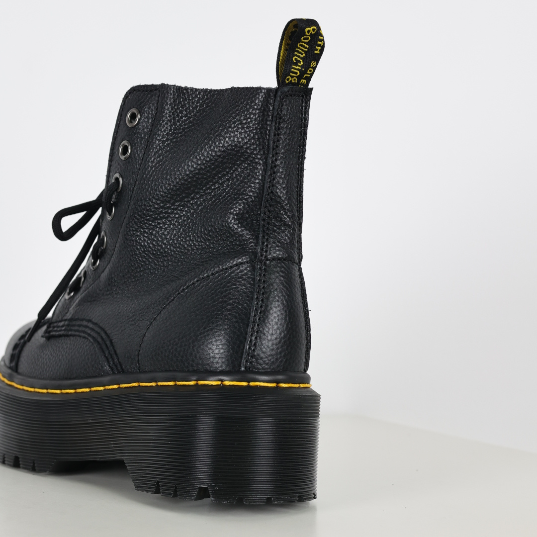 240 Dr.martens 马丁医生 1460系列8孔 荔枝皮松糕中拉链
