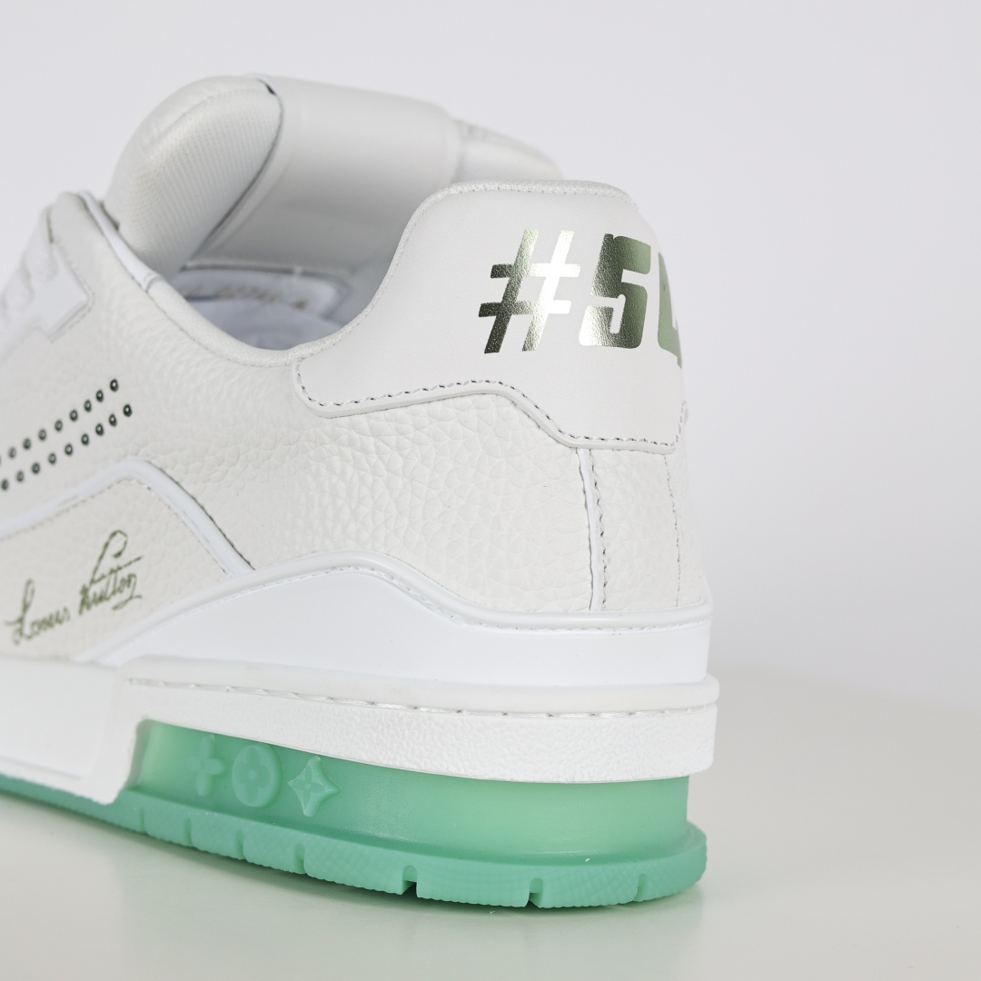 480 X1 东莞 210个配色 市售顶级版本 驴家LV Trainer 原版完美楦型 东莞大厂出产 品控胜过市面百分之95 白绿铆钉配色-Chinese UA Cheap High Quatity Brand Clothes Bags handbags Sneakers wholesale wholesaler seller from China Factory suppliers Fashion Clothing Shoes best Quality Beautiful Price 480 X1 东莞 210个配色 市售顶级版本 驴家LV Trainer 原版完美楦型 东莞大厂出产 品控胜过市面百分之95 白绿铆钉配色