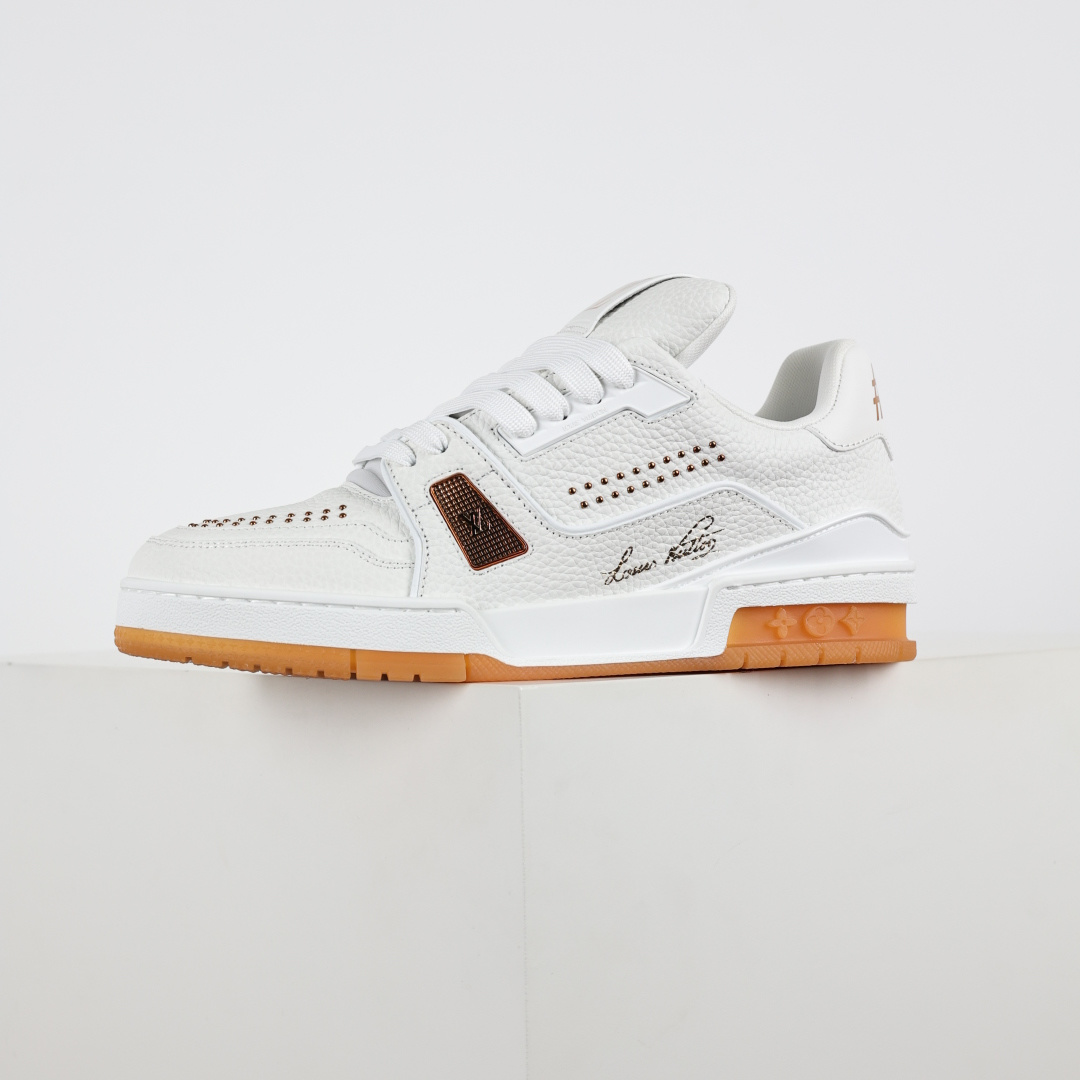 480 X1 东莞 210个配色 市售顶级版本 驴家LV Trainer 原版完美楦型 东莞大厂出产 品控胜过市面百分之95 白橙铆钉配色