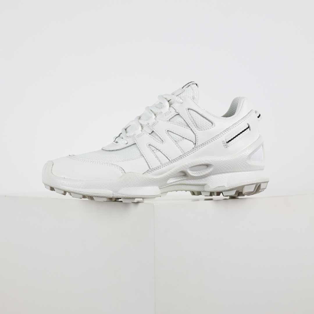 270 Ecco爱步健步系列牛皮透气低帮休闲运动鞋 踪迹白色