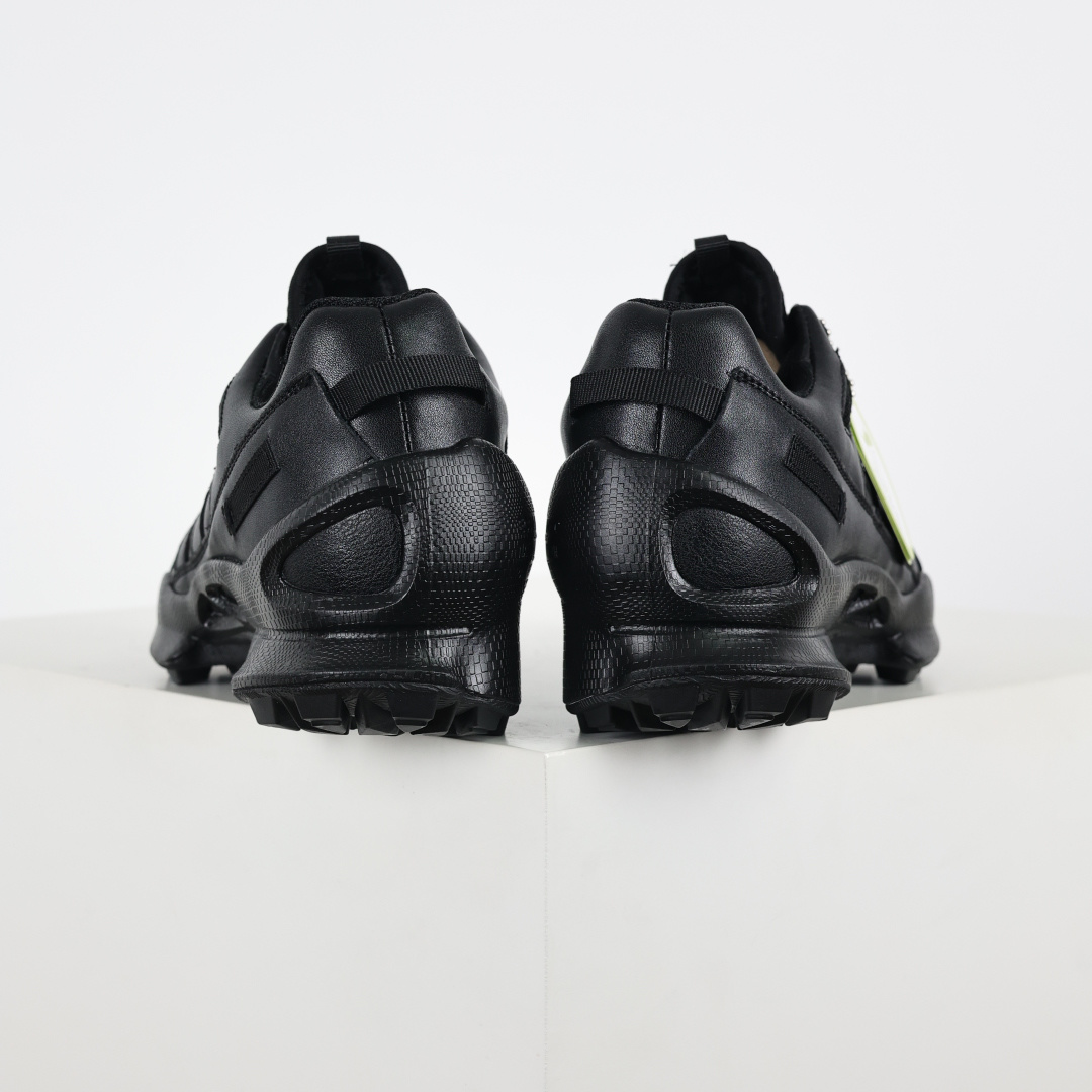 270 Ecco爱步健步系列牛皮透气低帮休闲运动鞋 踪迹黑色