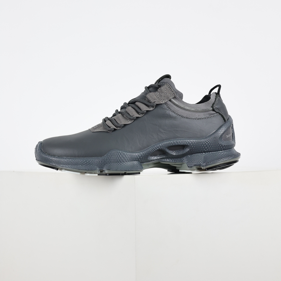 300 Ecco爱步健步系列牛皮透气低帮休闲运动鞋 25周年灰色-Chinese UA Cheap High Quatity Brand Clothes Bags handbags Sneakers wholesale wholesaler seller from China Factory suppliers Fashion Clothing Shoes best Quality Beautiful Price 300 Ecco爱步健步系列牛皮透气低帮休闲运动鞋 25周年灰色