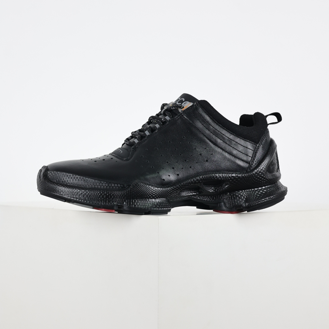 300 Ecco爱步健步系列牛皮透气低帮休闲运动鞋 经典灰底