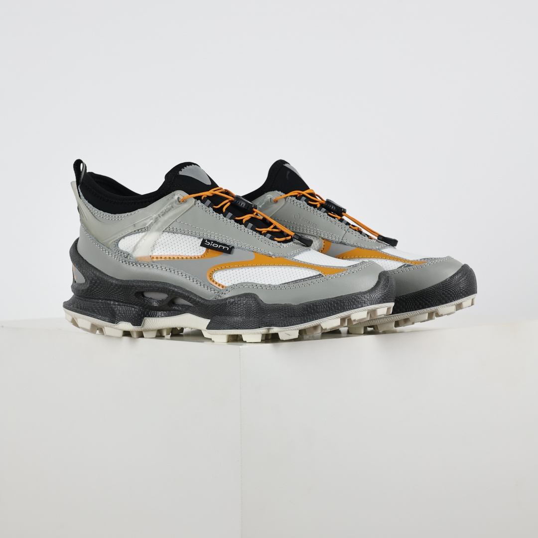 270 Ecco爱步健步系列牛皮透气低帮休闲运动鞋 踪迹白灰