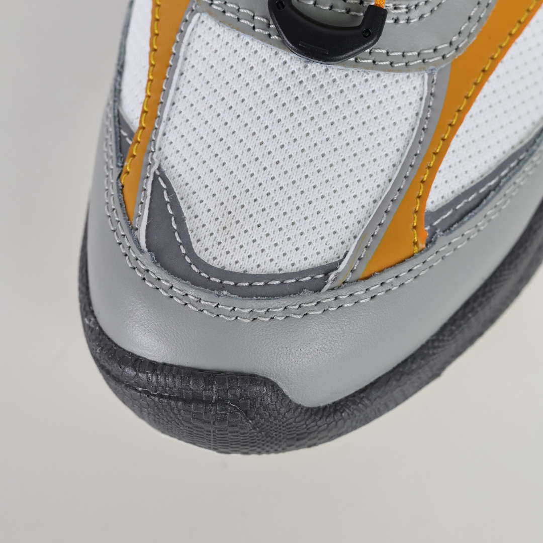 270 Ecco爱步健步系列牛皮透气低帮休闲运动鞋 踪迹白灰