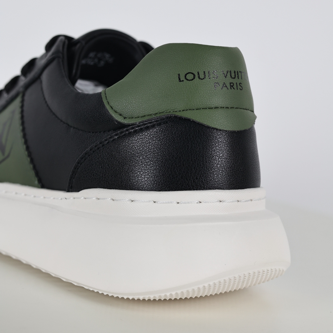 380 Louis Vuitton LV男鞋路易威登休闲文化运动板鞋