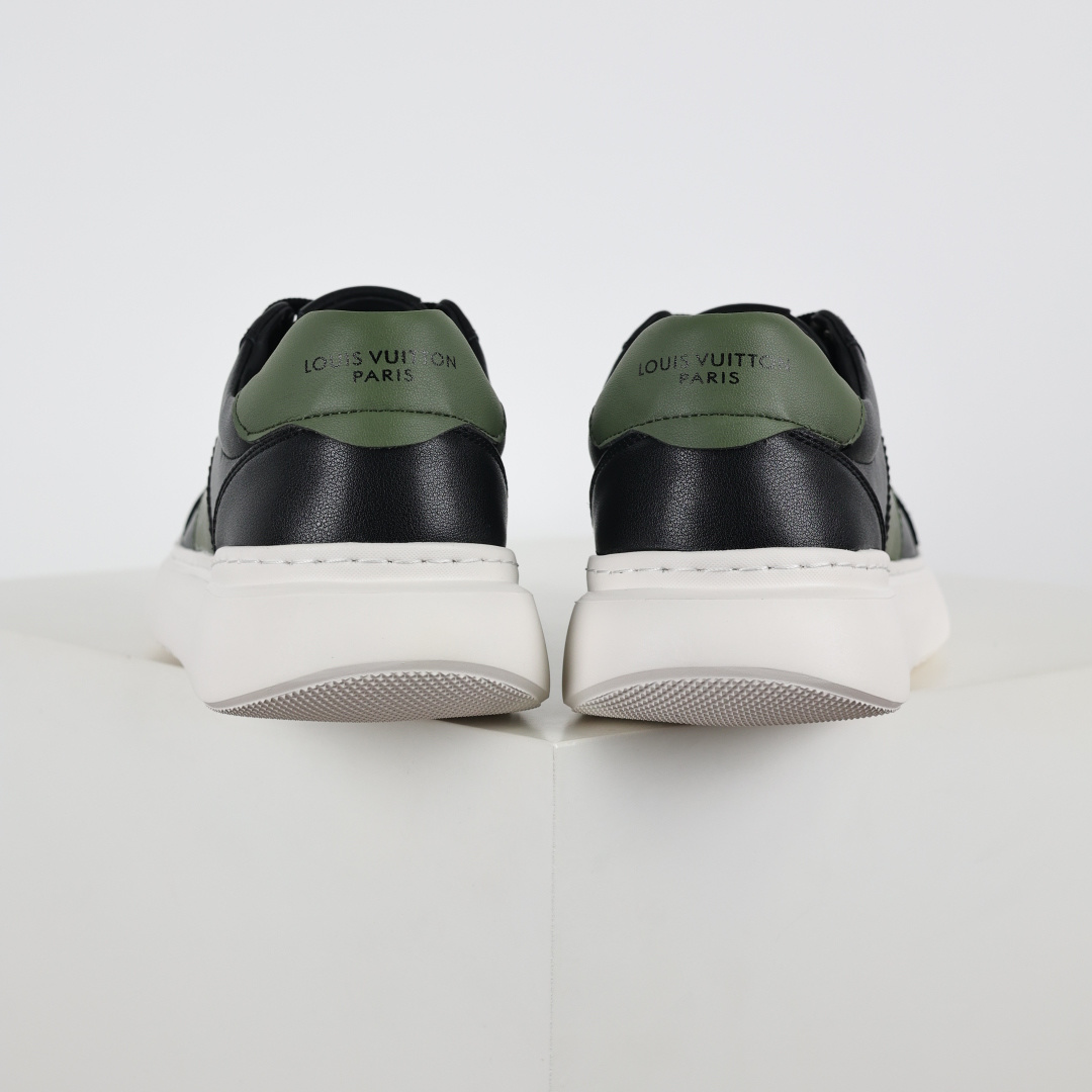 380 Louis Vuitton LV男鞋路易威登休闲文化运动板鞋