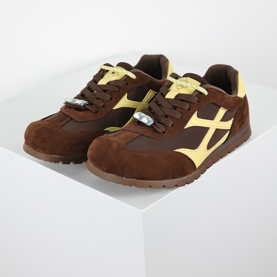 250 新配色MAX广东大厂出品 2025赵露思 秋季必备德训鞋 GG-CC 张婧仪同款GGCC怪诞星球 复古撞色德训阿甘休闲风跑鞋-Chinese UA Cheap High Quatity Brand Clothes Bags handbags Sneakers wholesale wholesaler seller from China Factory suppliers Fashion Clothing Shoes best Quality Beautiful Price 250 新配色MAX广东大厂出品 2025赵露思 秋季必备德训鞋 GG-CC 张婧仪同款GGCC怪诞星球 复古撞色德训阿甘休闲风跑鞋