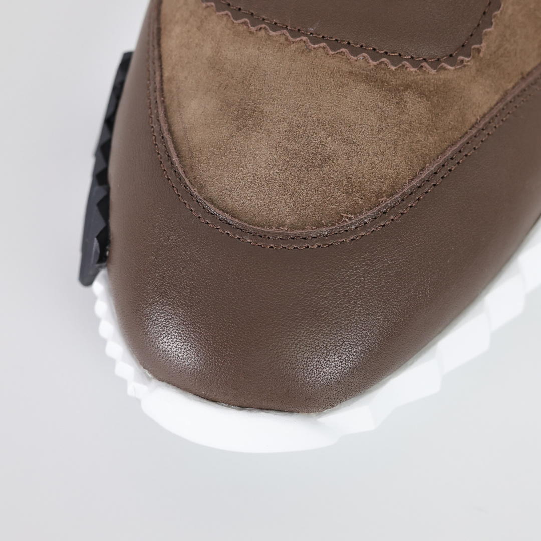 450 Hermes 爱马仕 Bouncing 老钱风 皮面款 低帮休闲鞋-Chinese UA Cheap High Quatity Brand Clothes Bags handbags Sneakers wholesale wholesaler seller from China Factory suppliers Fashion Clothing Shoes best Quality Beautiful Price 450 Hermes 爱马仕 Bouncing 老钱风 皮面款 低帮休闲鞋