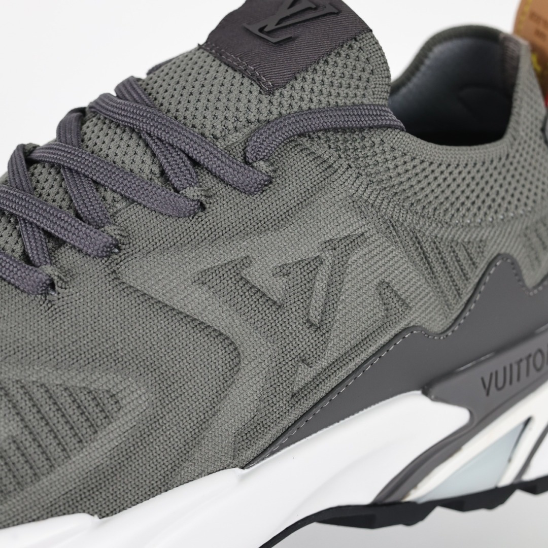 370 新款 Louis Vutton Runner Tatic 针织系带运动鞋跑步鞋 牛皮革 圆头系带 男款低帮 生活休闲鞋